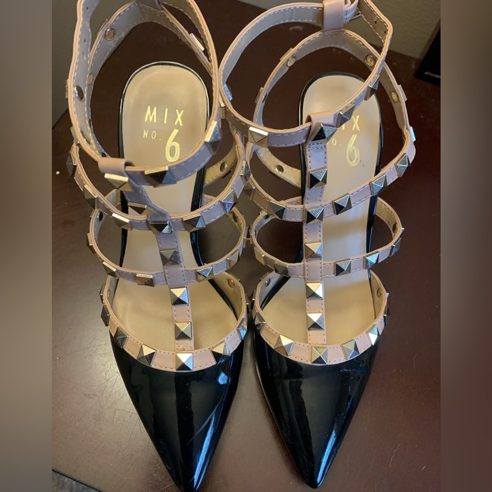 Barely won cream and black gold studded heels